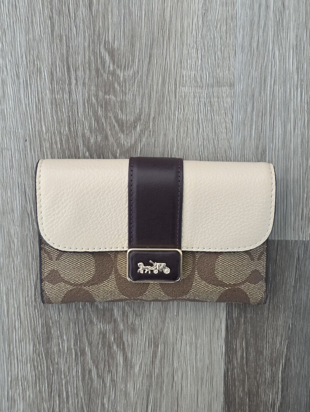 Coach NewYork Women's Leather Cream/ Brown wallet